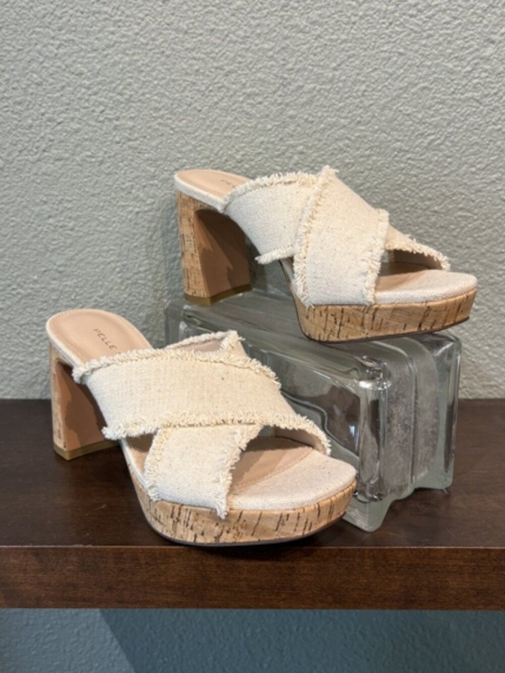 Pelle Moda Danika Linen